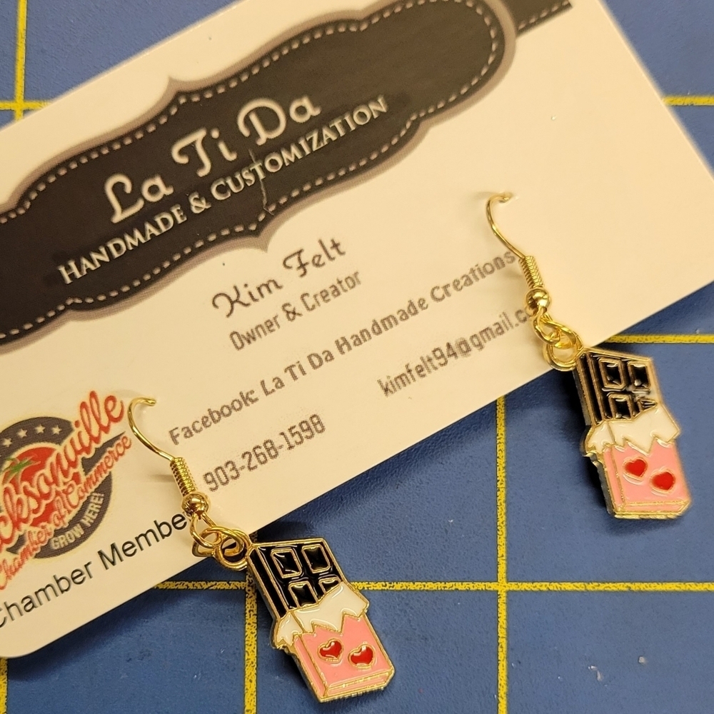 Valentines Day Gold Tone Earrings Chocolate Bar
